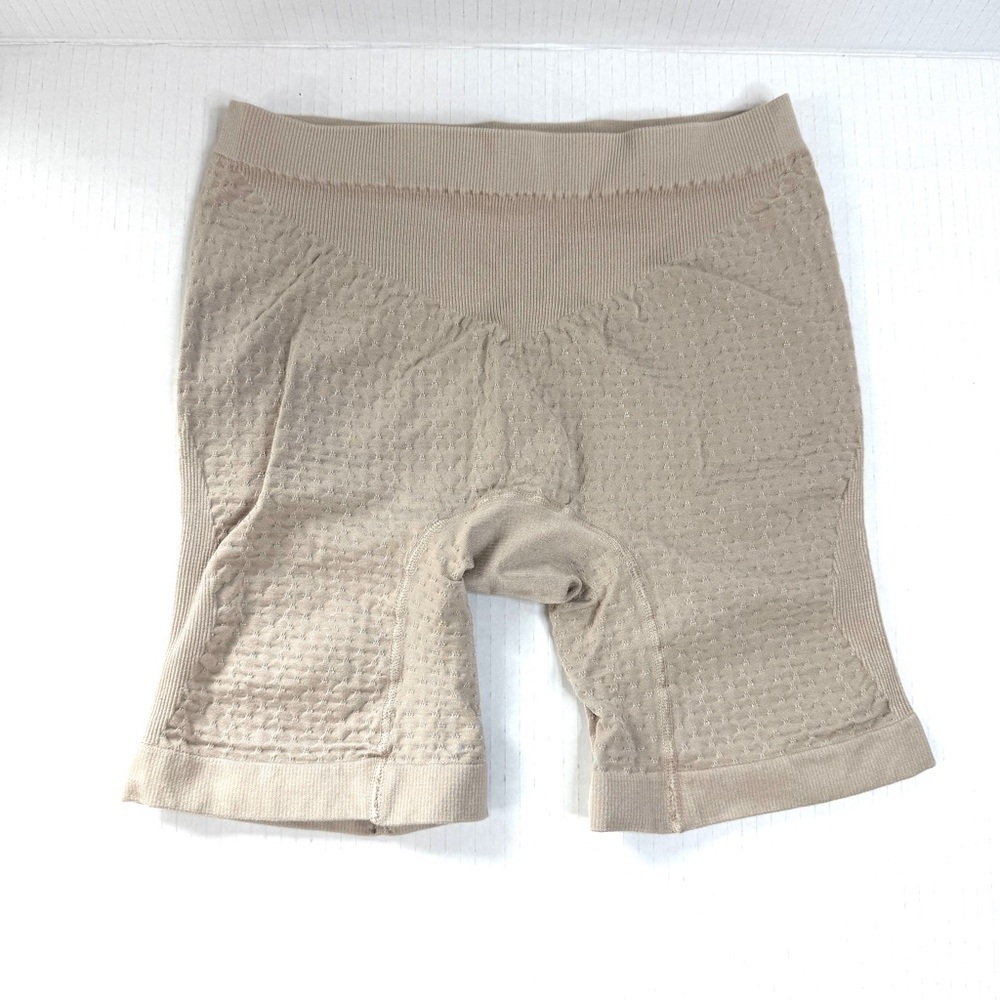 Vanity Fair Textured Shapewear Biker shorts XLarge